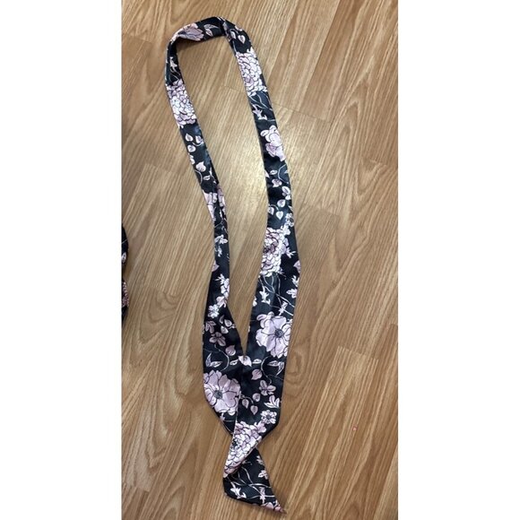 Versailles Robe Floral Satiny Kimono With Belt Womens XL Black Pink - Picture 7 of 9